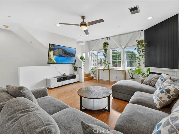 7463 Western Bay Dr, Buena Park, CA 90621