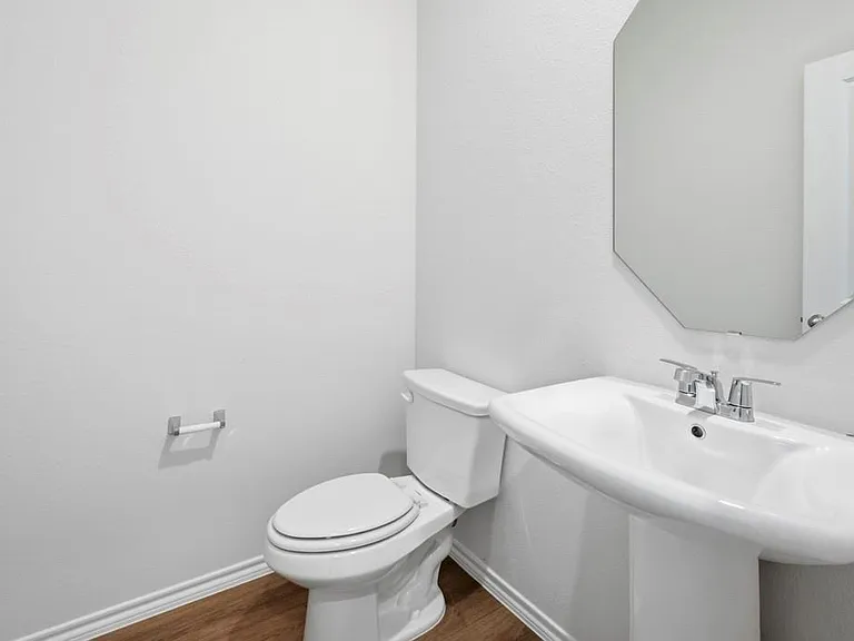 4502 Carnation Dr — Photo 11
