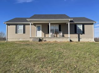 230 Douglas Ln, Lafayette, TN 37083