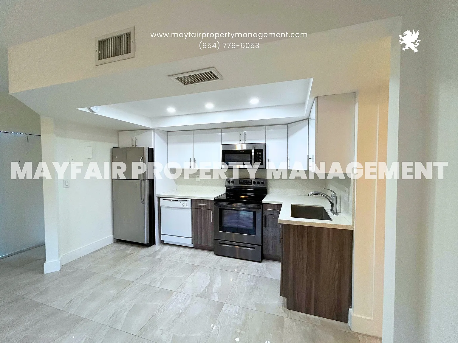 1534 Southeast 15th Street - 3 — Photo 2