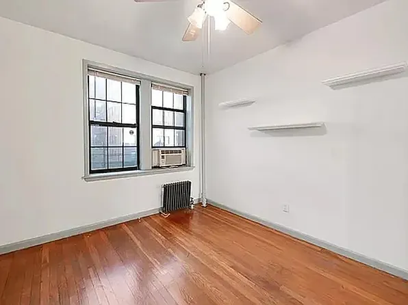 68-20 Burns Street image 12 of 17