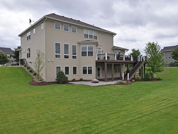 2nd image of 10777 Maple Blvd
