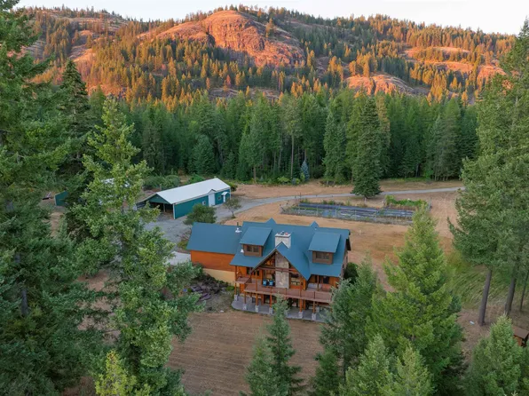 58250 Highway 200, Clark Fork, ID 83811