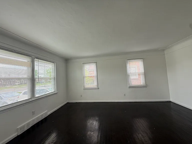 Alter Rd — Photo 27