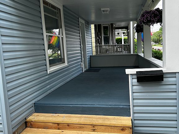 2nd image of 31 Maple Ave