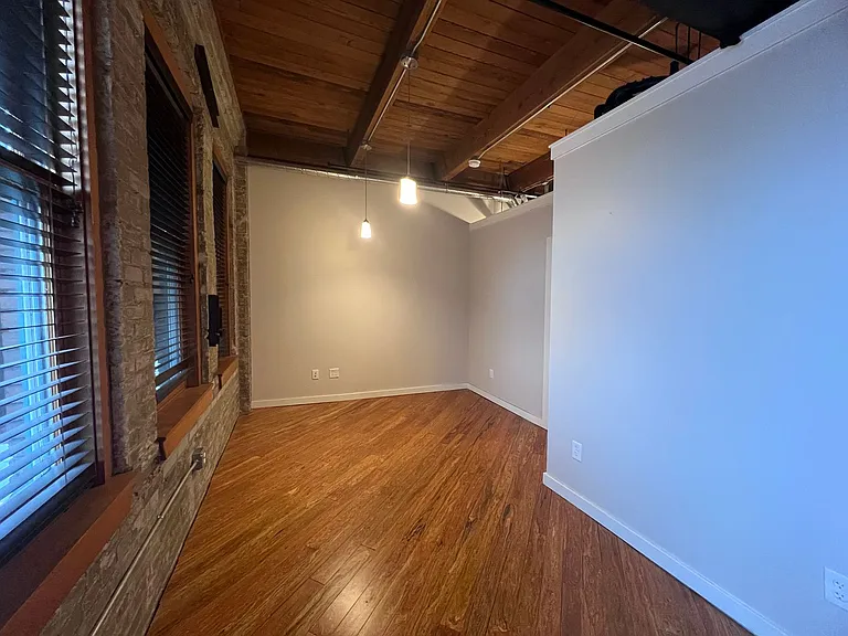 600 Monroe Ave NW #206 — Photo 24