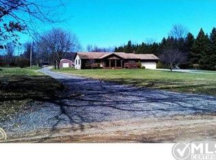 13880 Rattalee Lake Rd, Davisburg, MI 48350