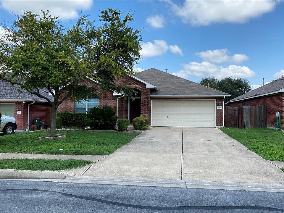 1st image of 1604 Bush Coat Ln