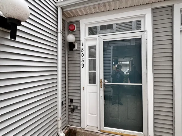 18089 Royal Bonnet Cir, Gaithersburg, MD 20886