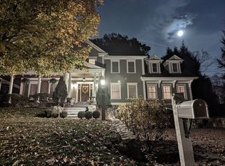 40 Homestead St, Lexington, MA 02421