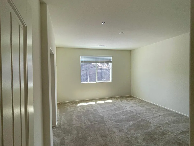 30470 Capetown Ln — Photo 17