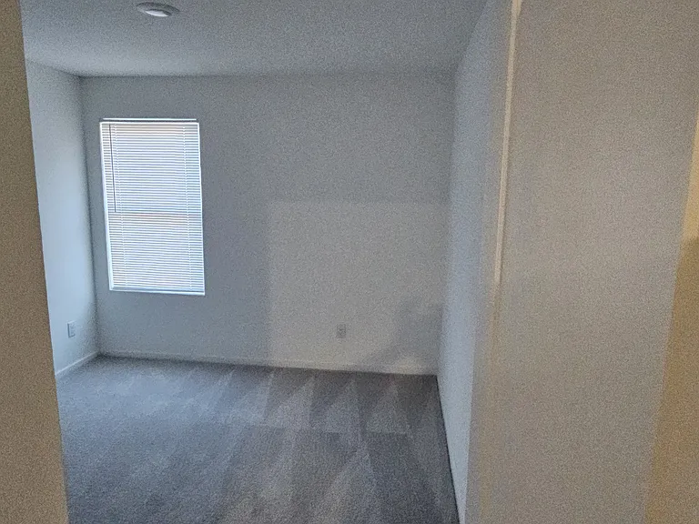 7805 Thor Dr — Photo 13