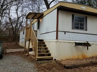 11 Quigley Dr, Asheville, NC 28806