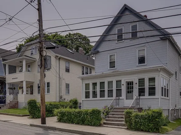 69 Metropolitan Ave, Roslindale, MA 02131
