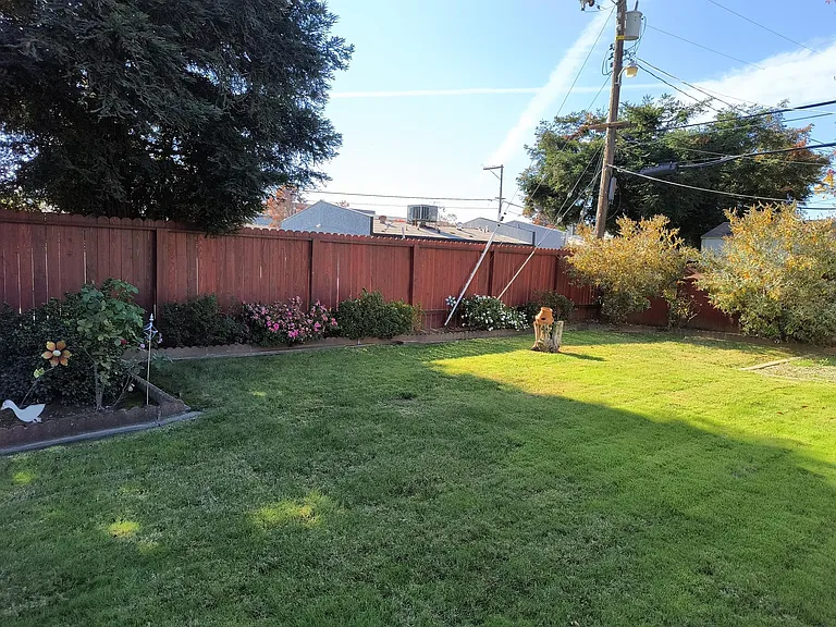 3636 Alberta Ave — Photo 19