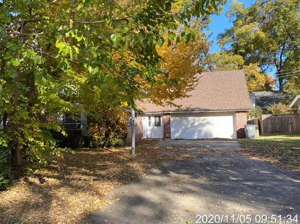 2211 E 54th St S, Tulsa, OK 74105