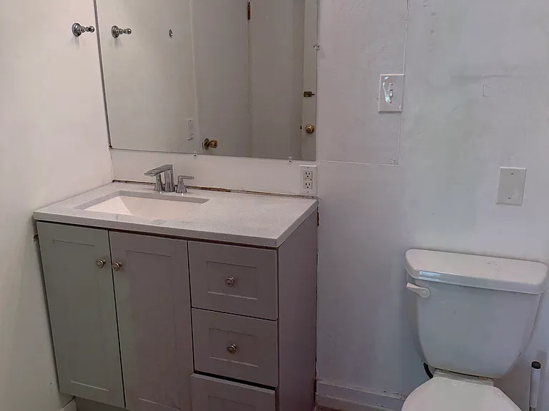 1676 Pacific Beach Dr — Photo 10