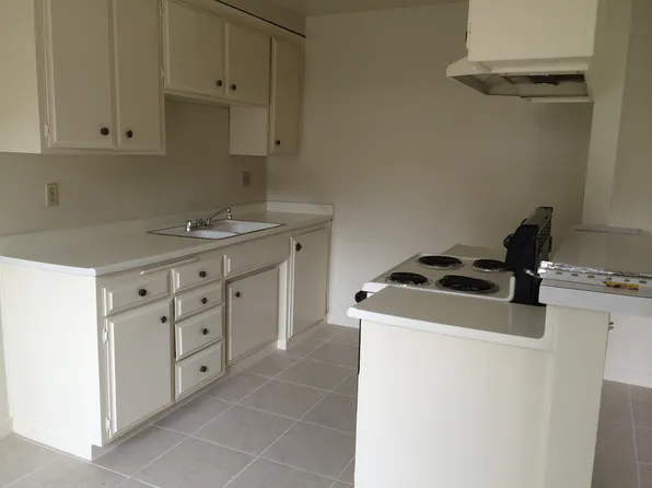 353 Stillman Ave #A, Upland, CA 91786