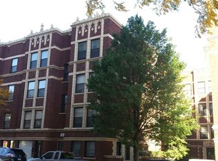 1062 W Granville Ave #18, Chicago, IL 60660