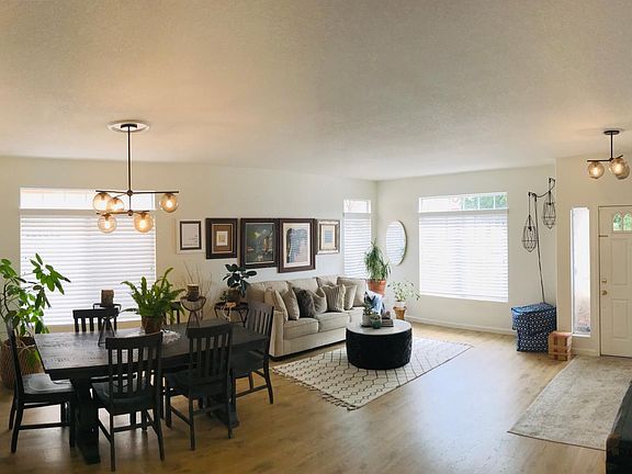 4th image of 37297 Bunchberry Ln