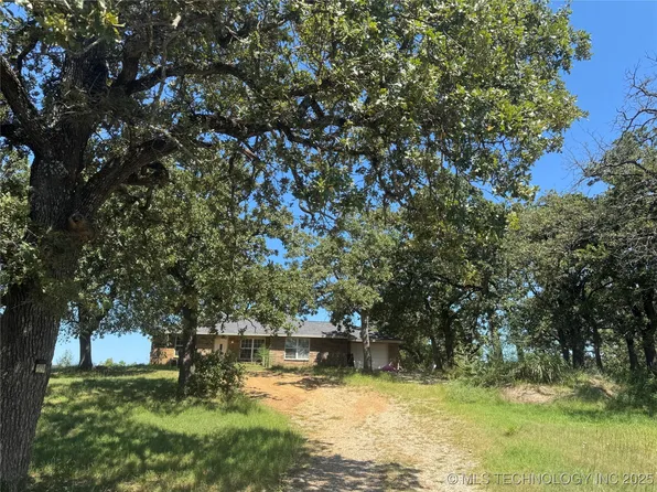 1416 Richland Rd, Ardmore, OK 73401