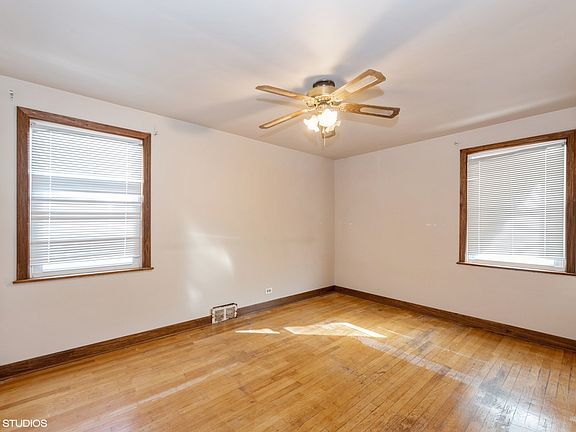 3rd image of 227 Bellwood Ave