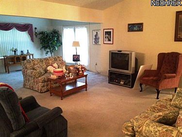 3rd image of 8427 Bartley Ln #B