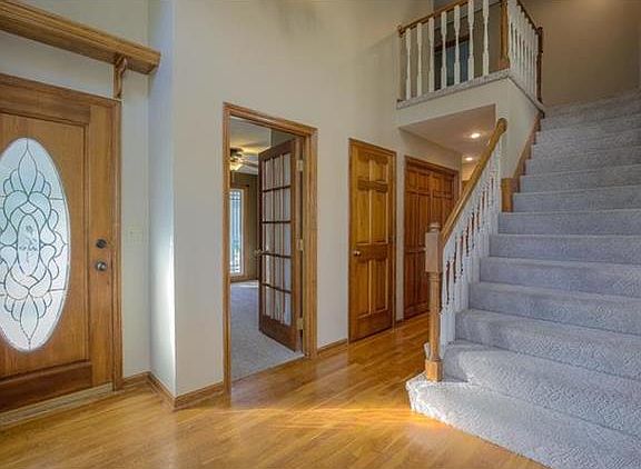 4th image of 624 NW Brookhaven Cir