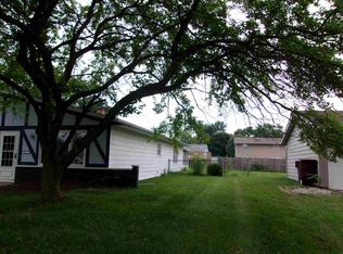 9117 Redfield Dr, Fort Wayne, IN 46819