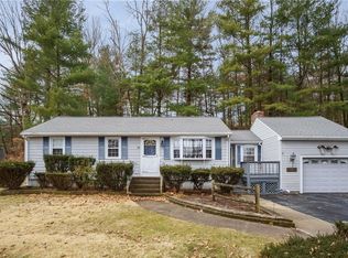50 Log Rd, Smithfield, RI 02917