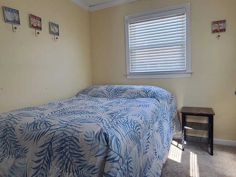 259 Joseph St — Photo 16