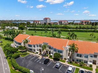 6191 Bahia Del Mar Blvd APT 105, Saint Petersburg, FL 33715