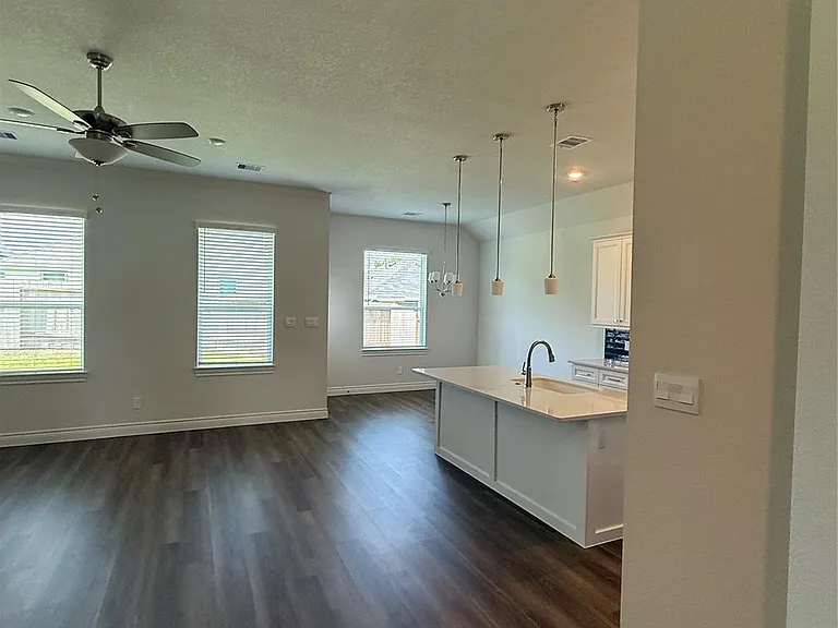 11910 Wisteria Meadows Dr — Photo 14