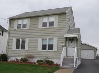 621 Paden St, Endicott, NY 13760