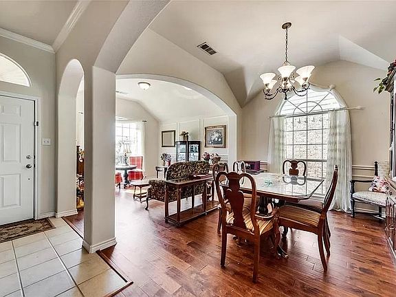 2nd image of 7112 Brekenridge Dr