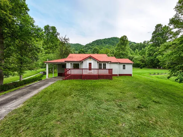 3040 Highway 28, Almond, NC 28702