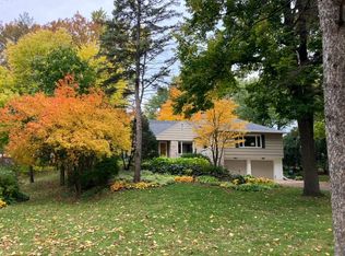 2223 Marion Rd, Roseville, MN 55113