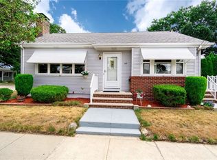 86 Victory St, Cranston, RI 02910