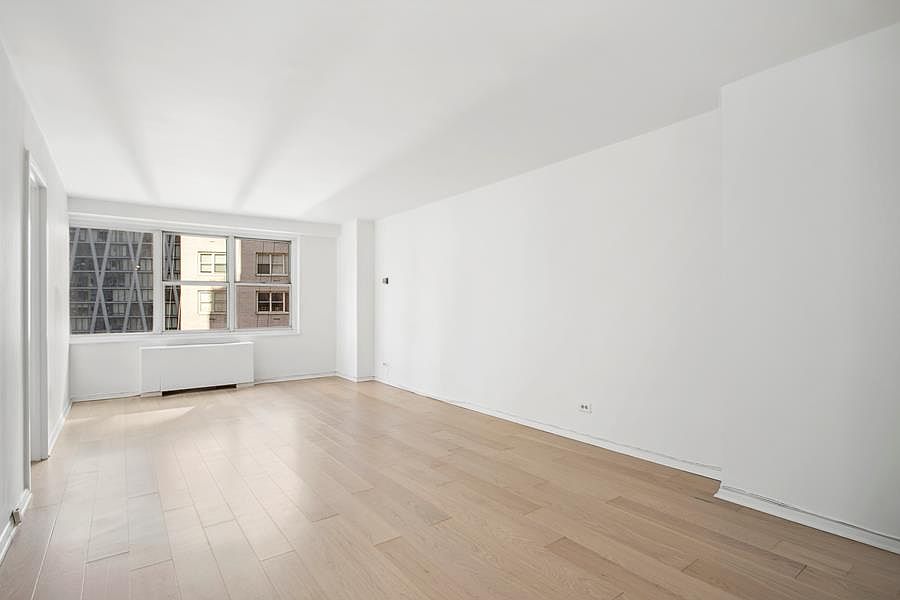 1st image of 155 W 68th St APT 1132