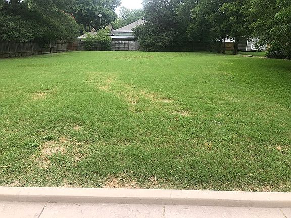 5th image of 3823 Stonewall St