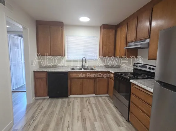 1140 Melton Dr APT 2, Yuba City, CA 95991