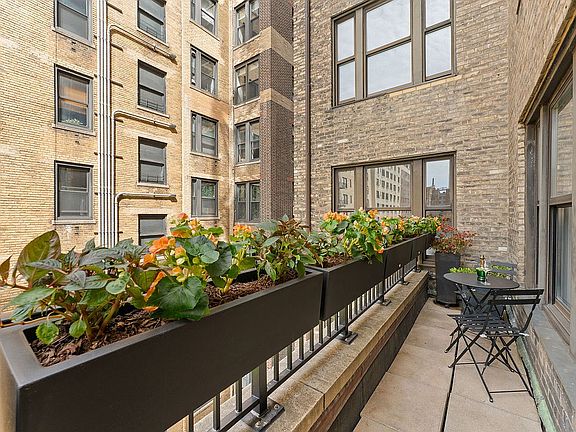 4th image of 243 W End Ave #1004/1007