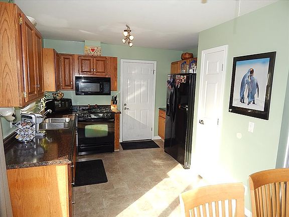 5th image of 6717 Sunfield Dr SW