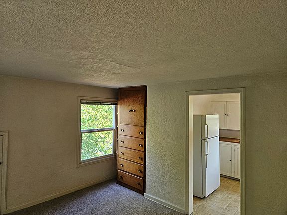 5th image of 1631 & 1/2 Lincoln St #1/2