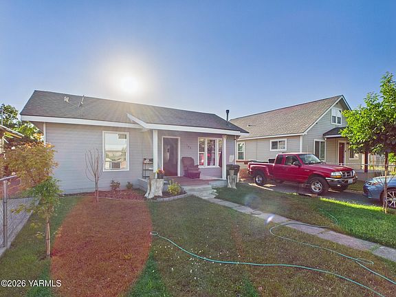 2nd image of 708 S 8th St