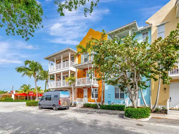 810 3rd Avenue N #74, Lake Worth Beach, FL 33460