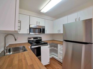 8320 SE Franklin St APT 1, Portland, OR 97266