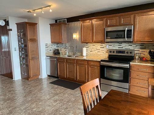 5th image of 1000 Urlin Ave APT 518