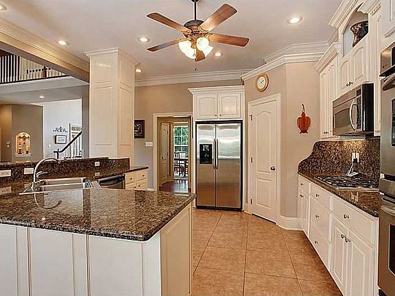 5th image of 1064 Whitetail Dr
