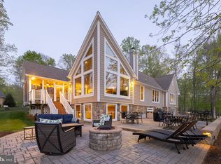 232 Raven Rd, Bumpass, VA 23024